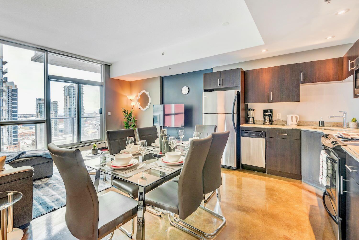 Modern 2Br Condo - King Bed - Downtown City Views Calgary Extérieur photo