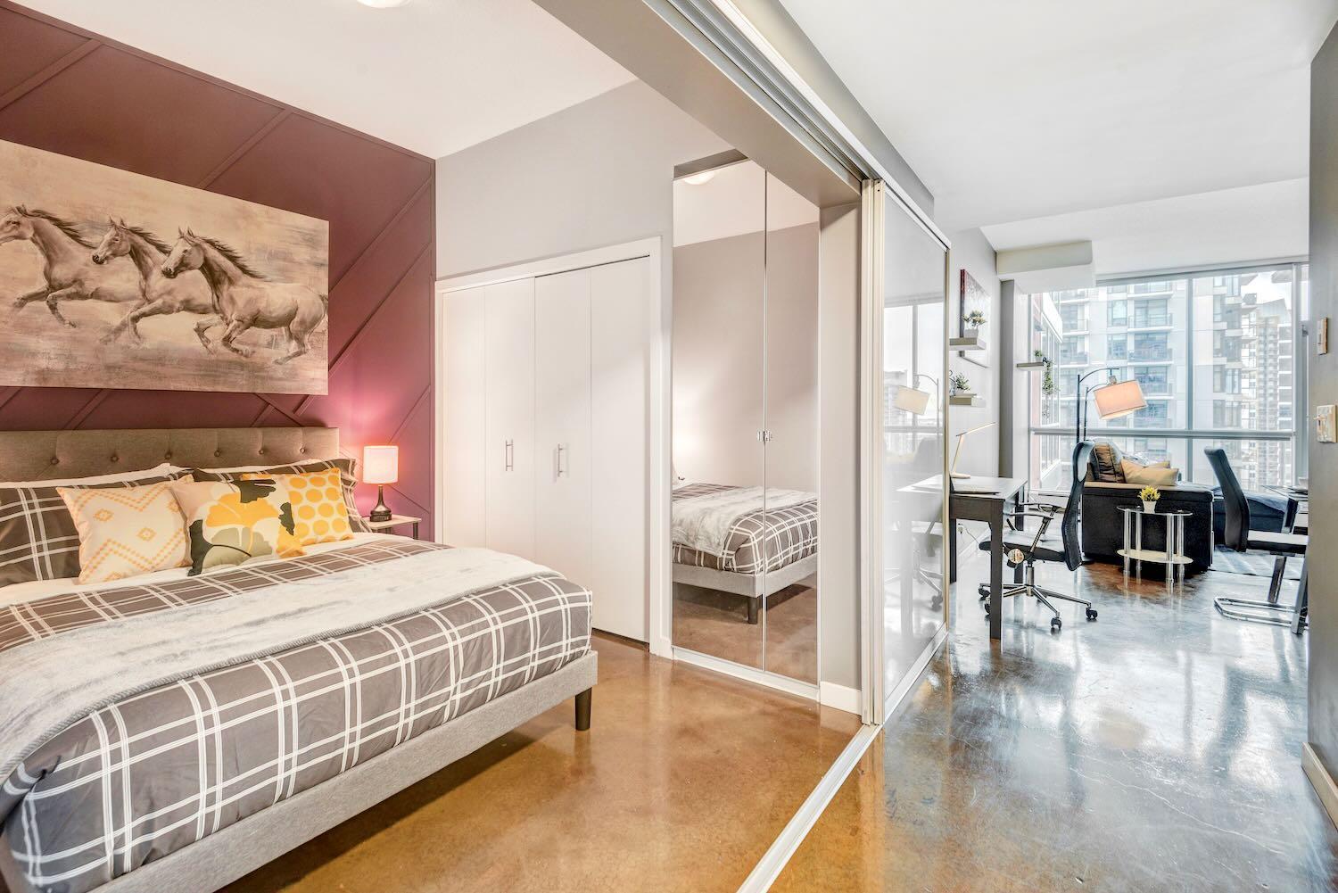 Modern 2Br Condo - King Bed - Downtown City Views Calgary Extérieur photo